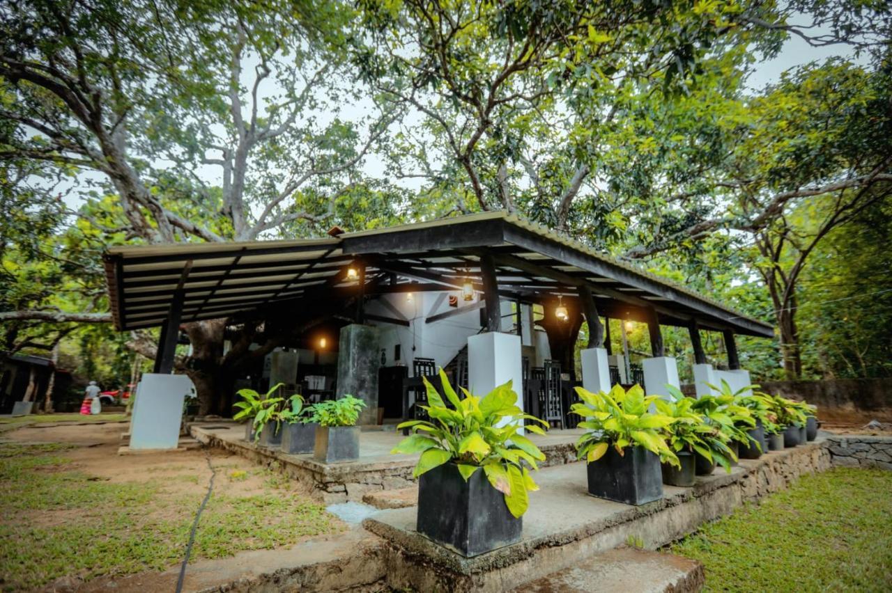 Hotel Sigiriya Kele Exteriör bild