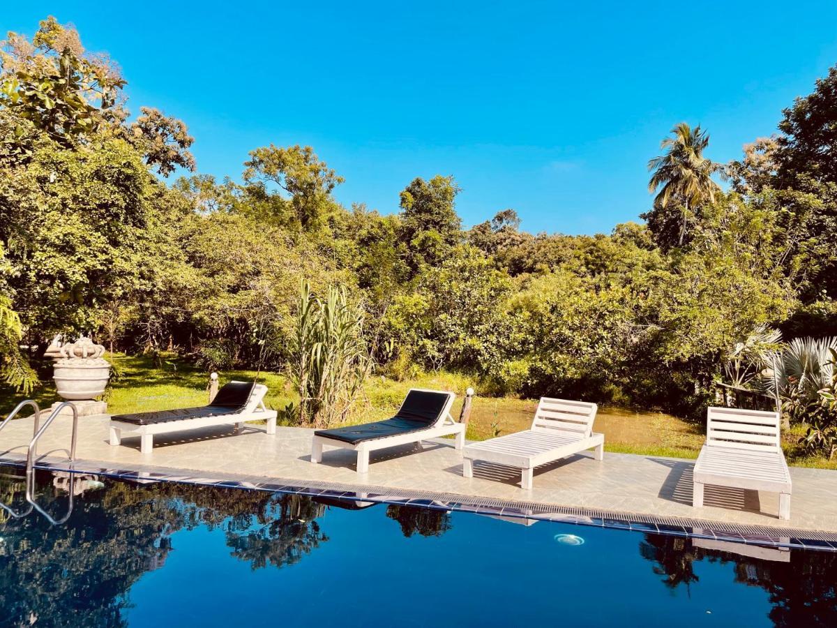 Hotel Sigiriya Kele Exteriör bild