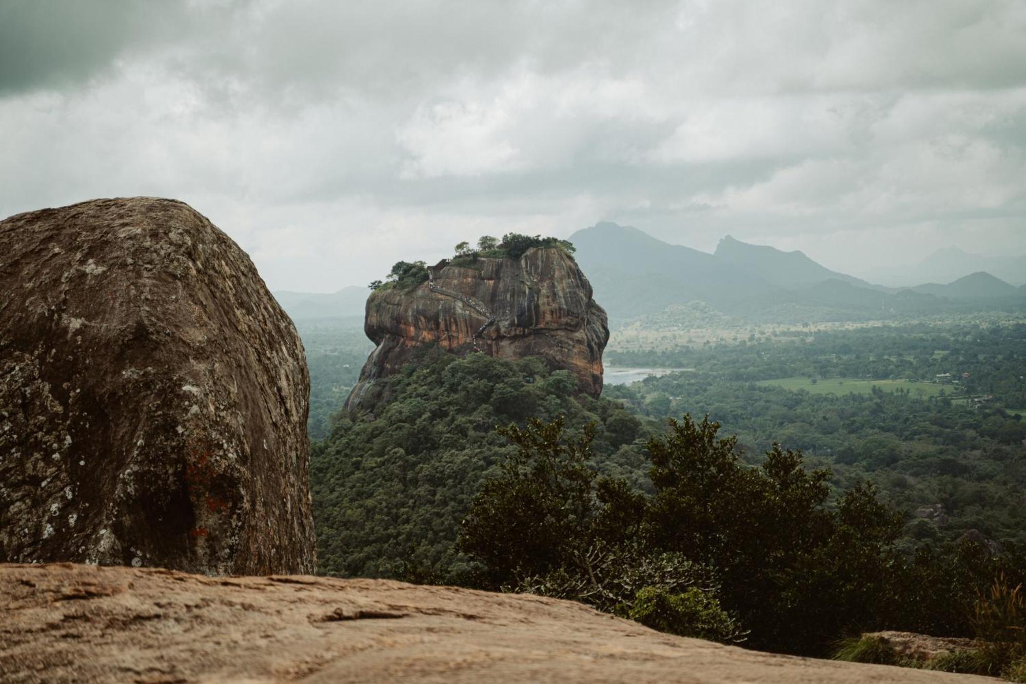 Hotel Sigiriya Kele Exteriör bild